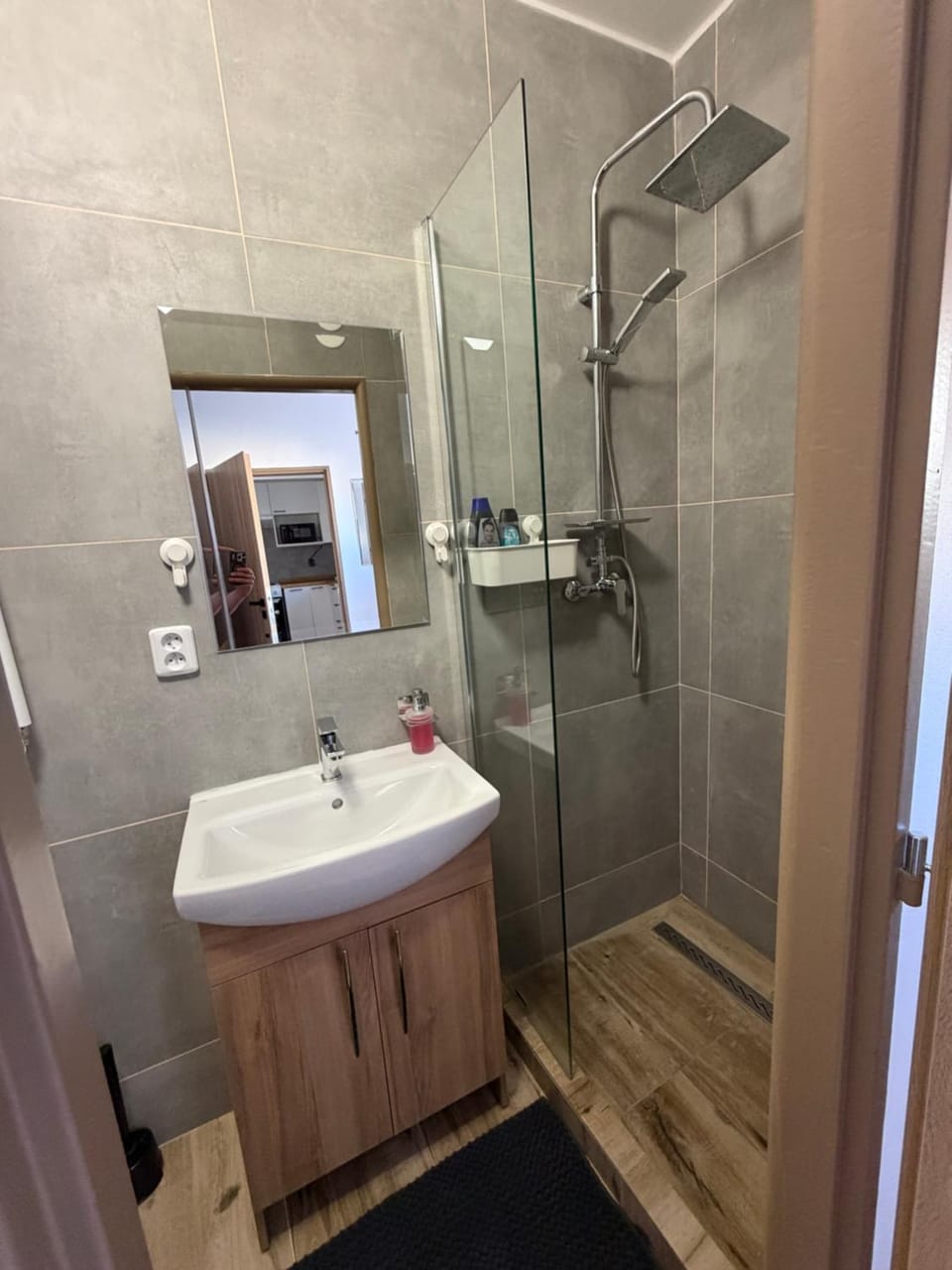 Apartmány u letiště v Mladé Boleslavi Hostel in Saxony