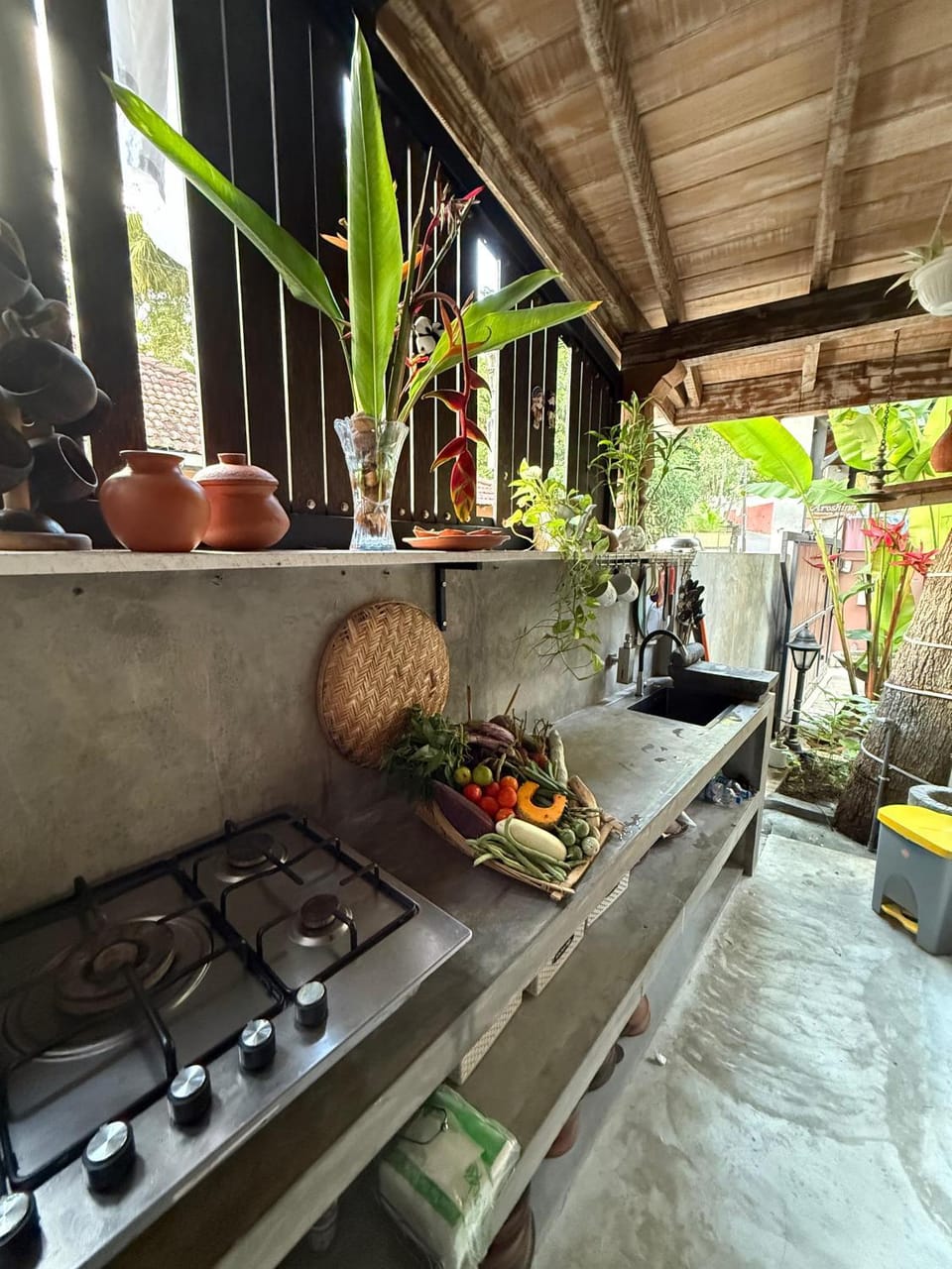 Villa Aroshina with cooking class Bed and Breakfast in Galle