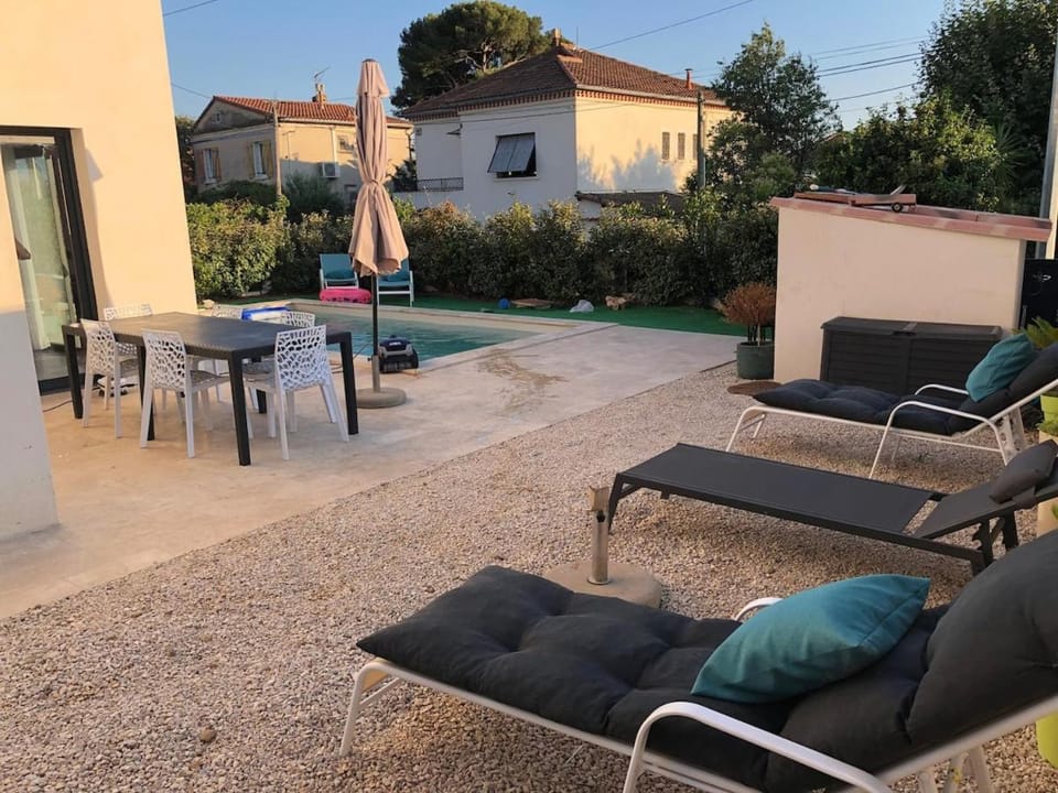Magnifique maison 6 personnes avec piscine, terrasse Villa in Marseille