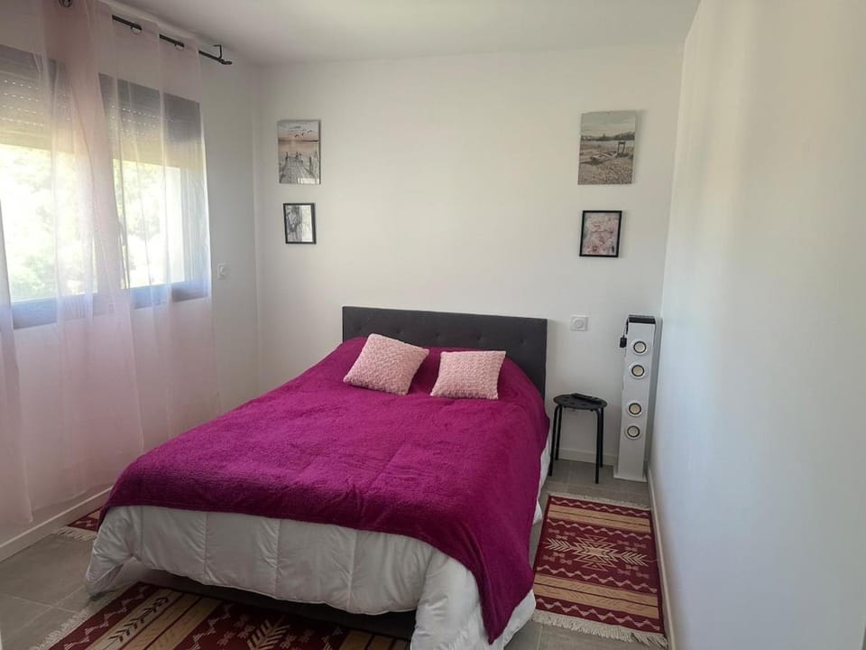 Bed, Bedroom, wardrobe