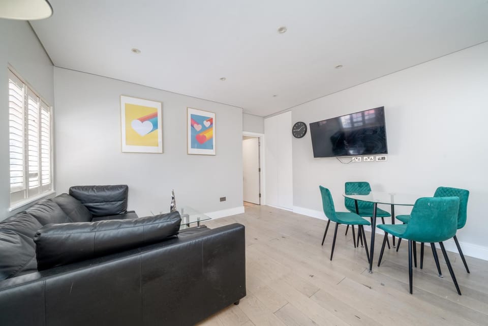 Cosy a Bedroom flat Central London Apartment in City of Westminster