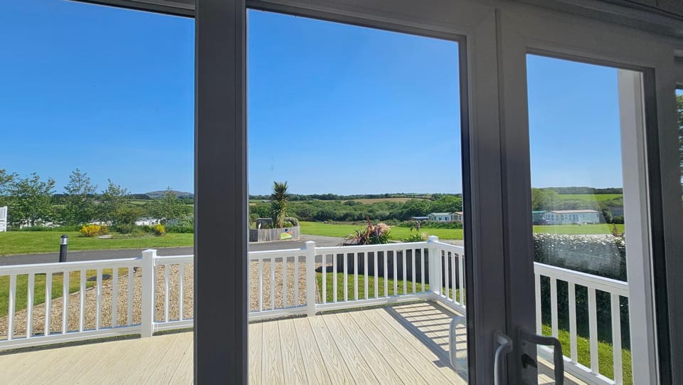 View (from property/room), Balcony/Terrace