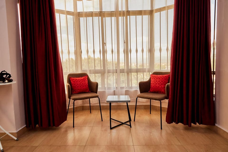 Lakeview 3Bedroom Condo with heated pool in Nakuru Town Apartment in Kenya
