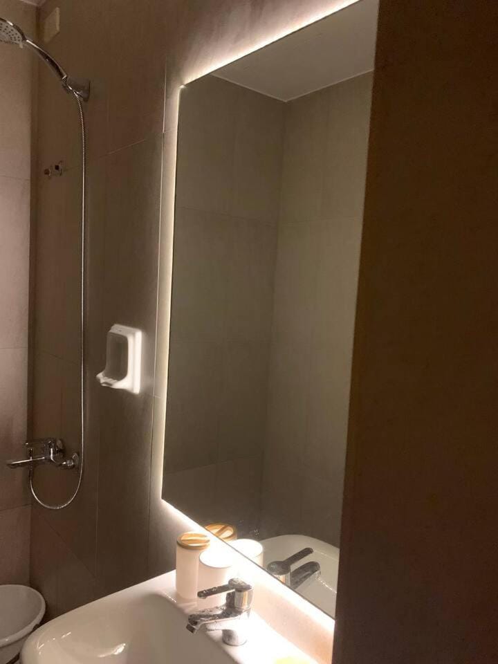 Brand New Condo Unit (Near Abreeza) + Fast Wifi House in Davao City