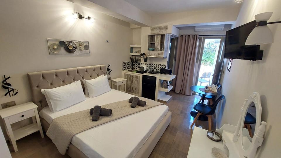 NESTOR LUXURY Studios Apartment in Ithaca