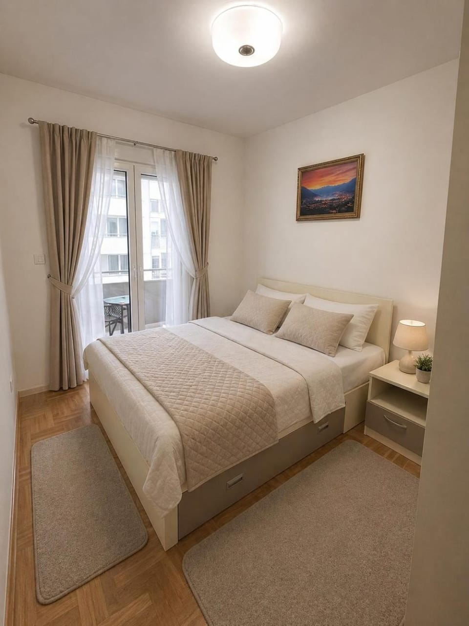 Apartment Teatro wirh garage space! Apartment in Budva