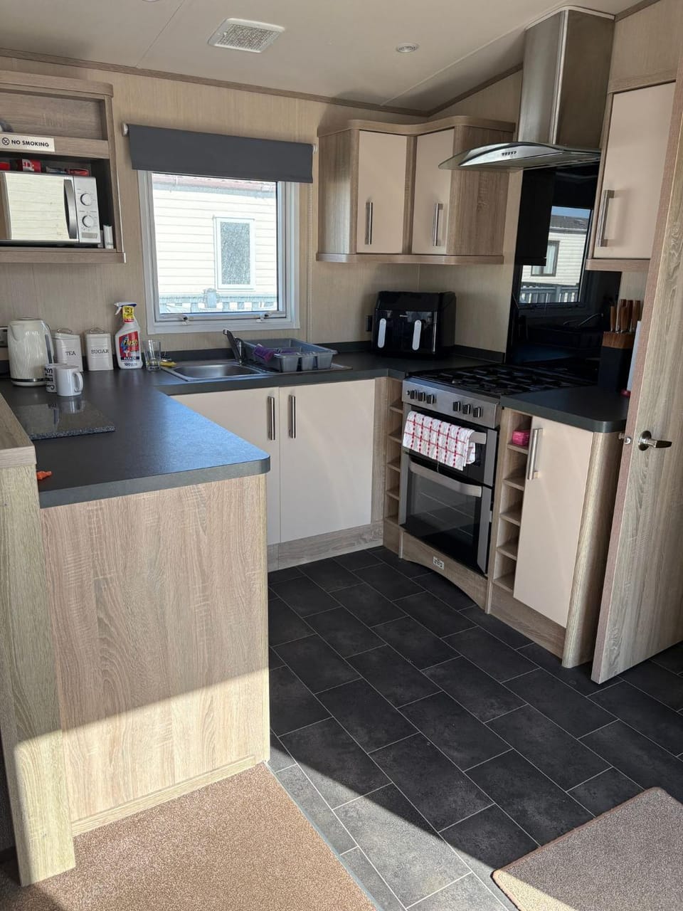 Sunrise Campground/ 
RV Resort in Selsey