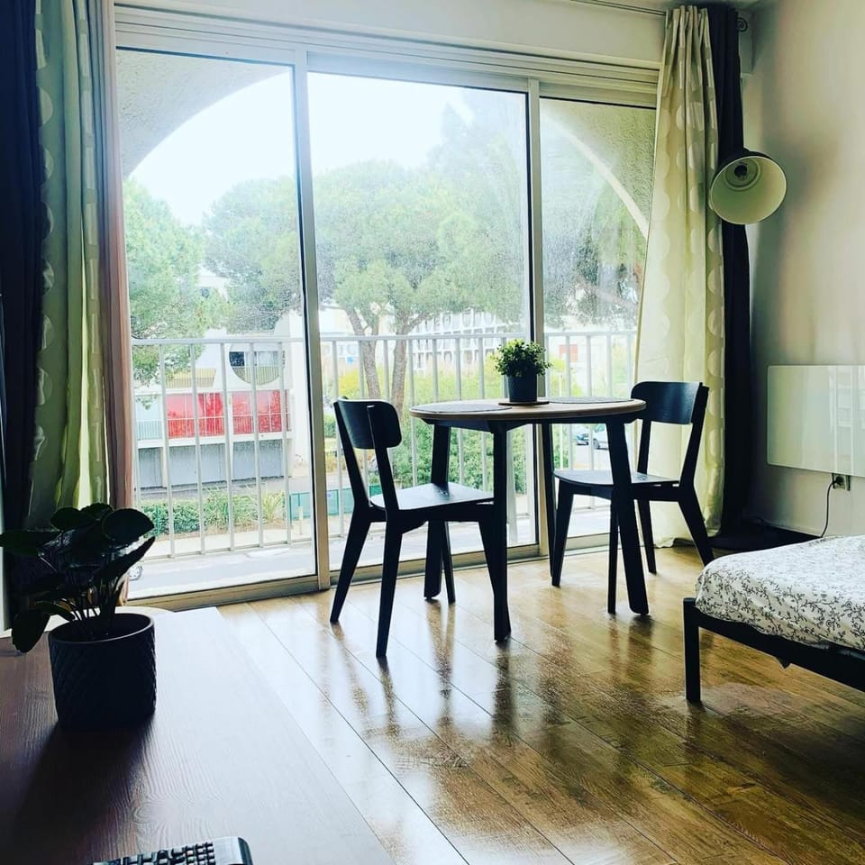 Les Appartements De Lina - Studio Marco Polo - Self Check-In - Apartment in La Grande-Motte