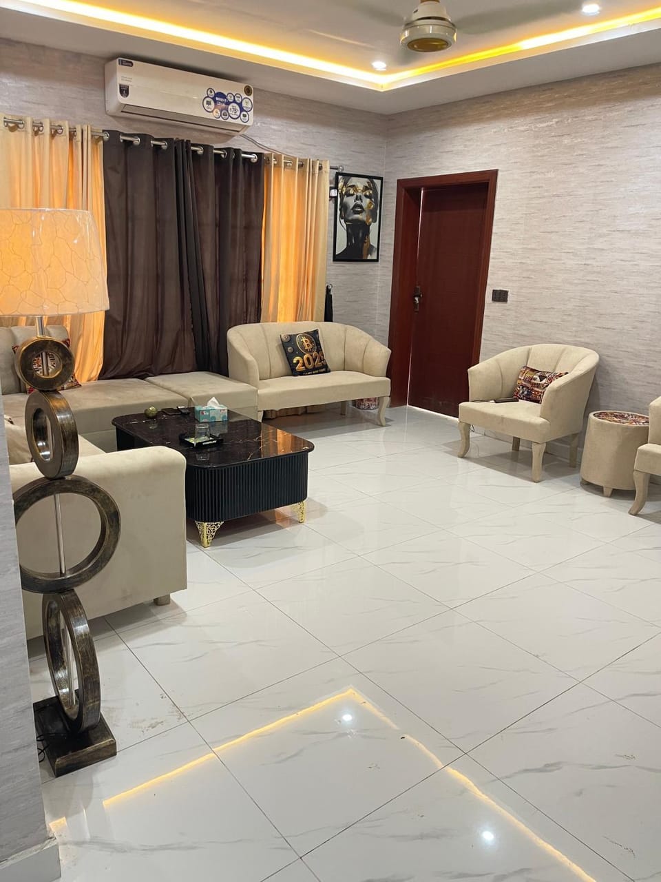 Seating area