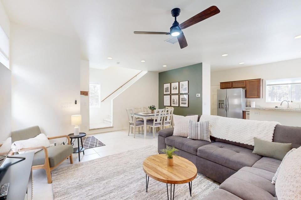 Ponderosa Peaks Retreat House in Flagstaff