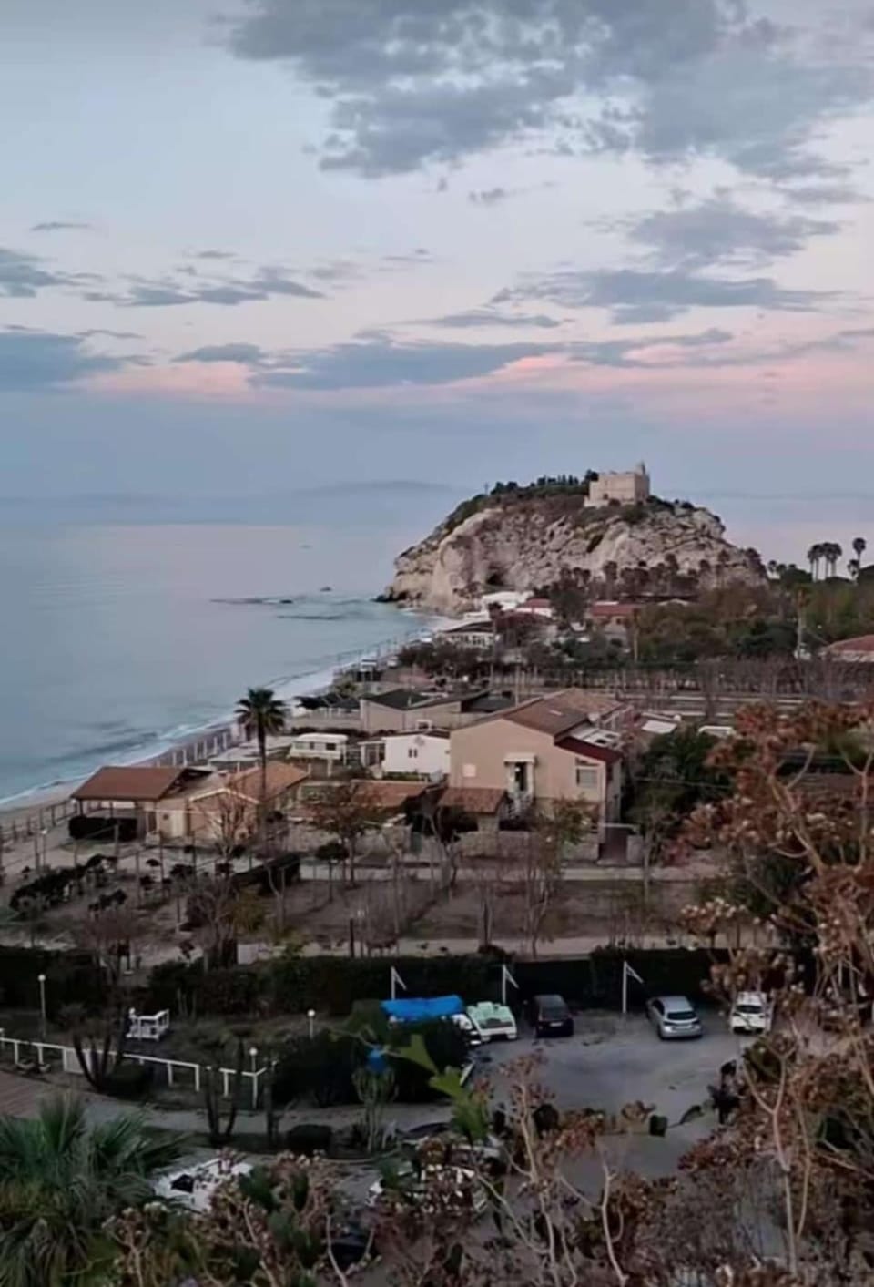 Lo Scoglio Del Cavaliere Apartment in Tropea