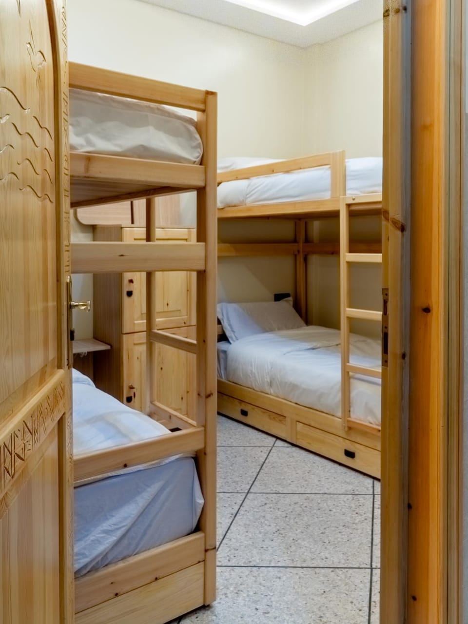 Bed, wardrobe