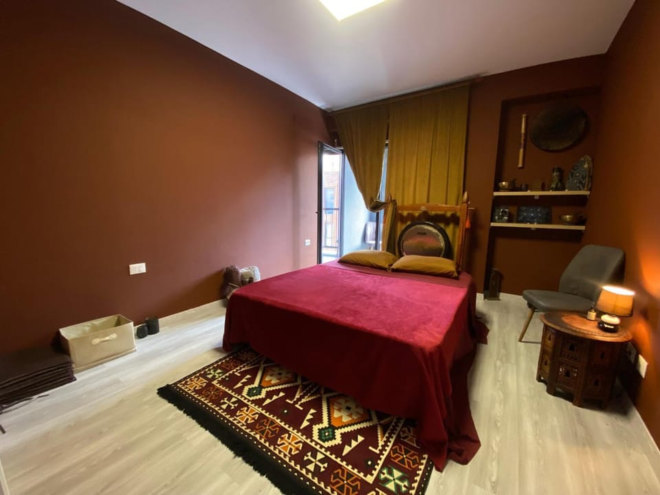 Yawanawa Room Apartment in Tirana