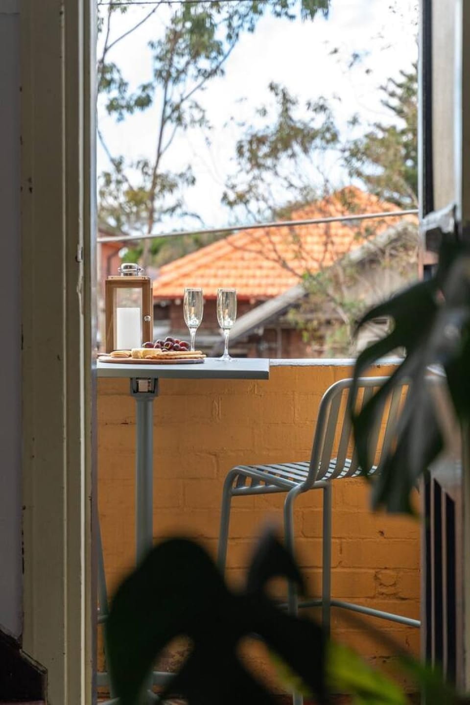 Art Deco Coogee Apartment 5-Min Walk to Beach Apartment in Sydney