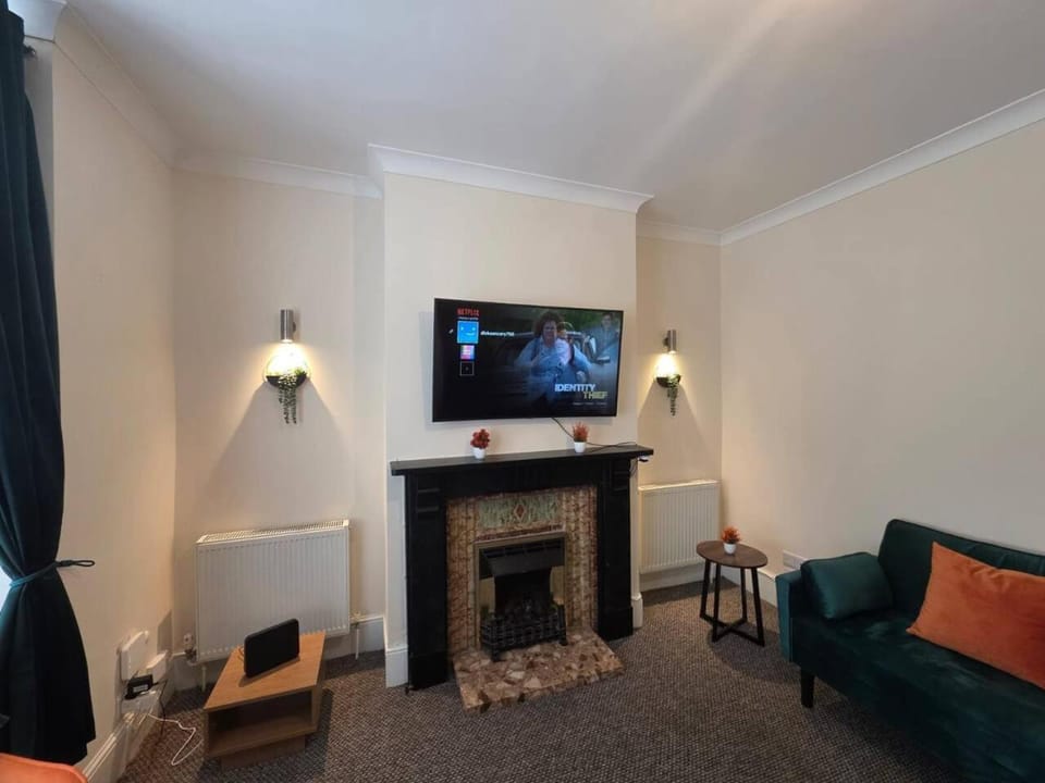 Park Place 3 Bedroom House House in Wellingborough