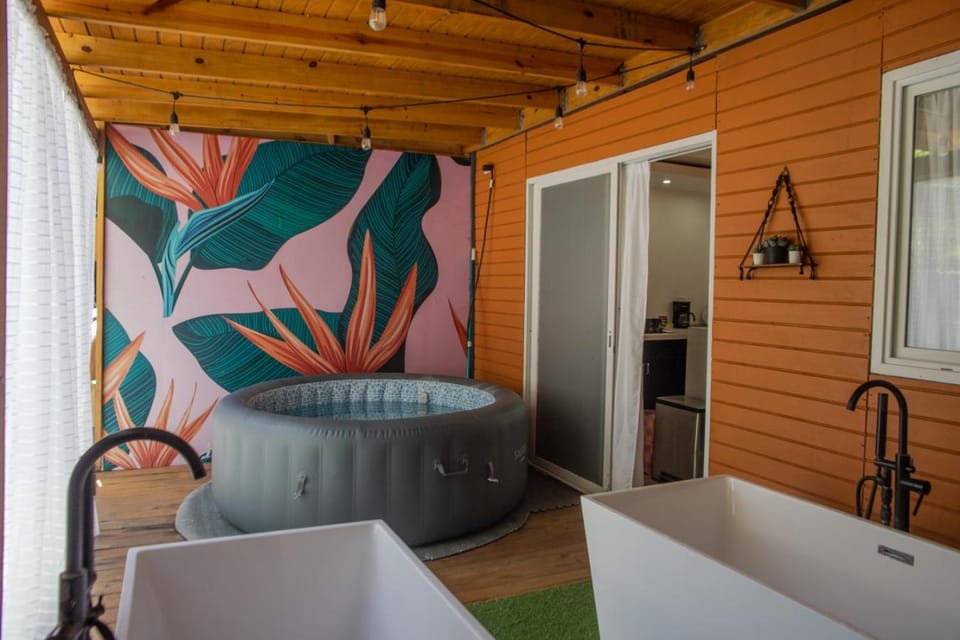 La Palma Suite 1 with outdoor tubs and jacuzzi Apartment in Puerto Rico