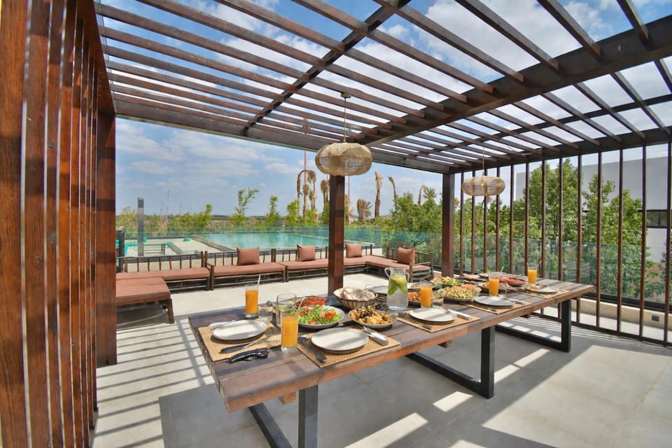 Patio, Day, Natural landscape, View (from property/room), Balcony/Terrace, Balcony/Terrace, Food and drinks, Dining area, Food, Breakfast, Drinks