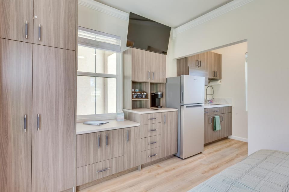 Pool Access + Mtn Views! Extended Escape in Indio Apartment in Indio