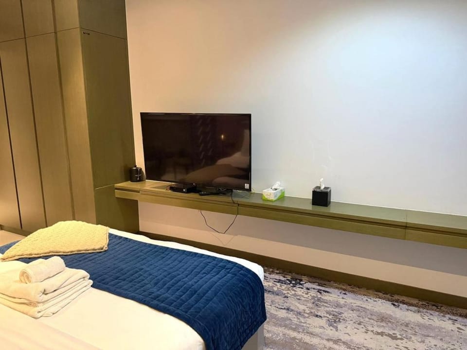 Damac Maison Amazing Studio with Canal View Apartment in Dubai