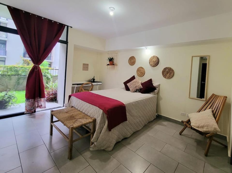 Casa Torogoz Santa Tecla 2 Bedroom Condo - 35min from Surf city Apartment in Santa Tecla