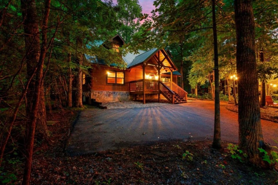 Awesome Adventures By Avada Properties House in Pigeon Forge