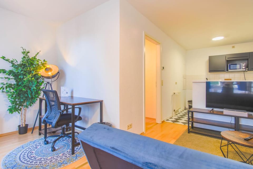 TV and multimedia, Seating area, microwave