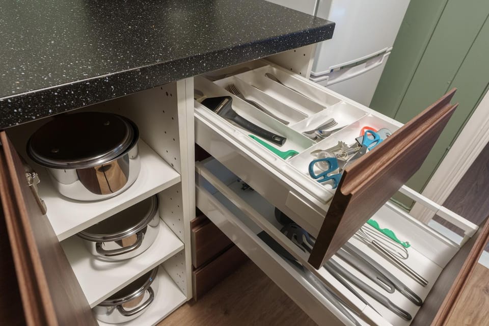 Kitchen or kitchenette