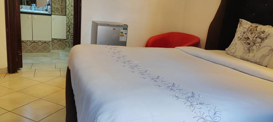 Mosali Guest House Bed and Breakfast in Pretoria