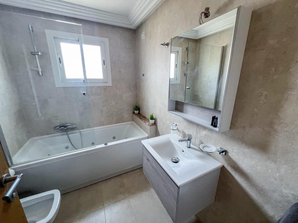 Residence La Patio Tunis Jardins Menzah Apartment in Tunis