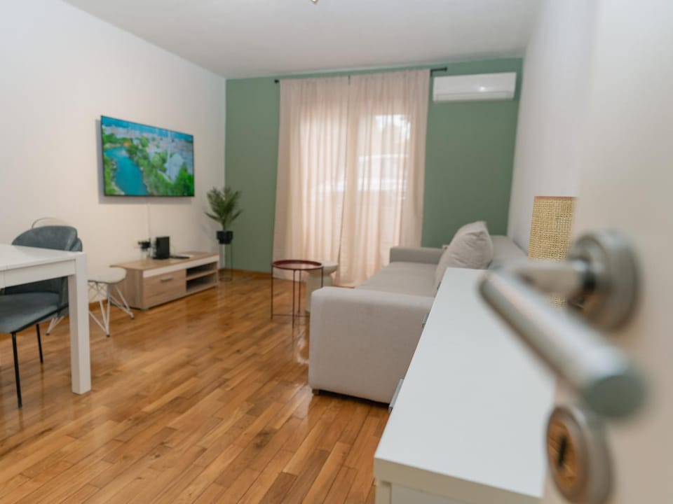 TORO Smart Apartment in Mostar