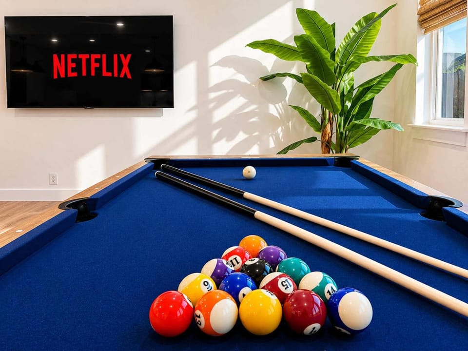 Karaoke Billiards PingPong Air Hockey & Rooftop Soccer Field House in Dallas