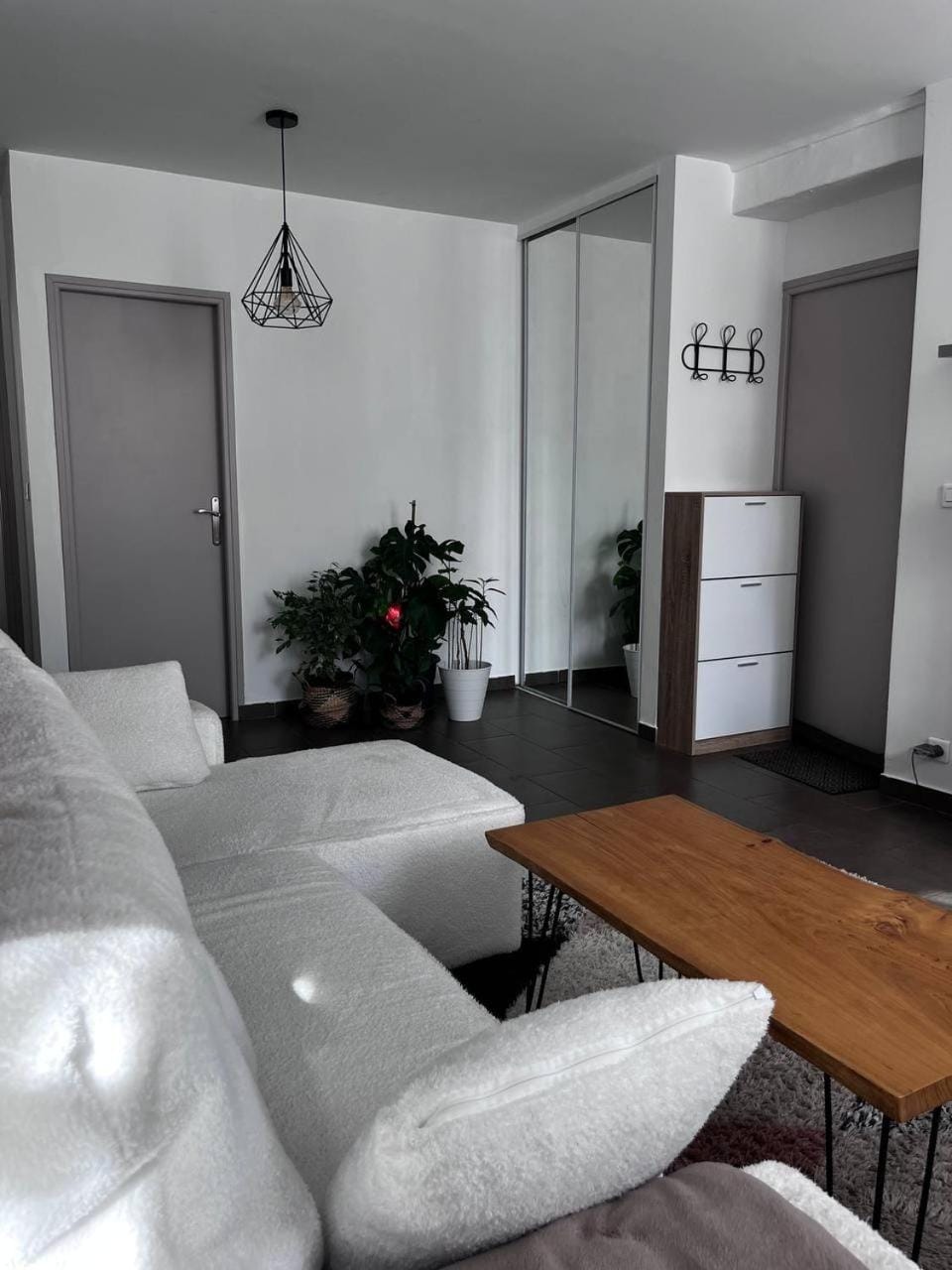 Appartement T3 de Charme au Cœur de Provence Apartment in Salernes