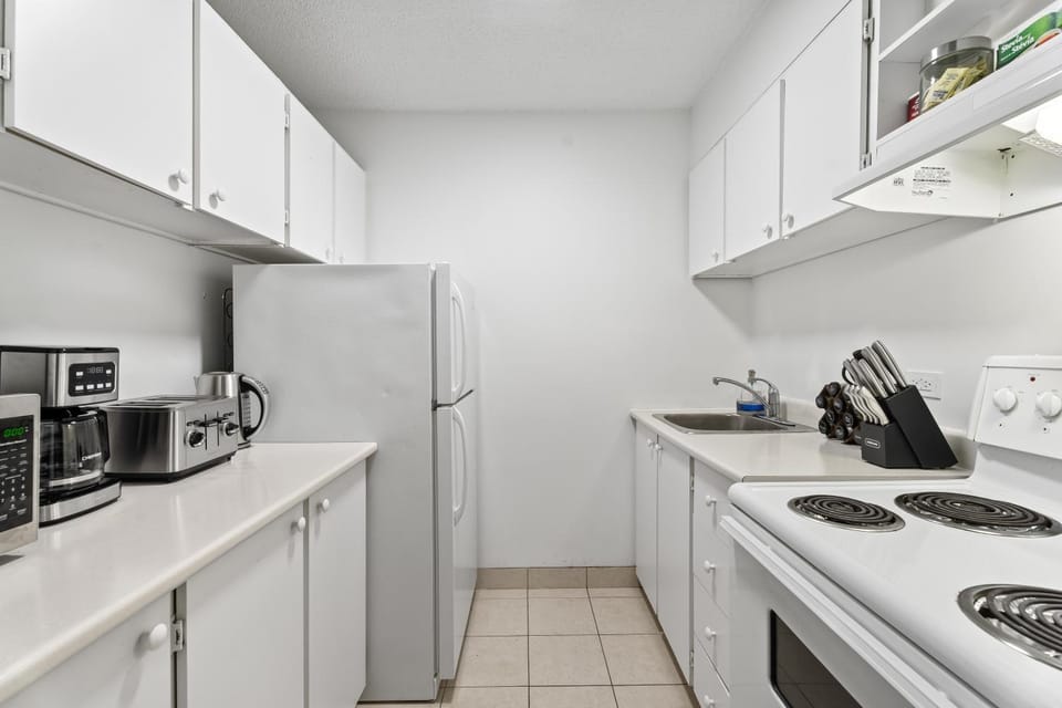 Picasso Residence Montreal Apartment in Montreal
