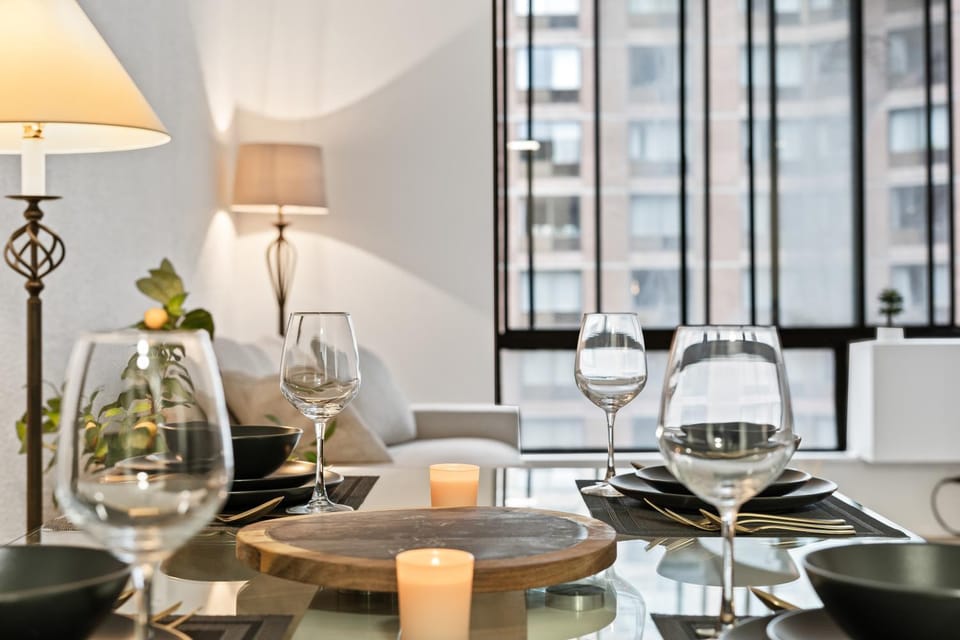 Picasso Residence Montreal Apartment in Montreal