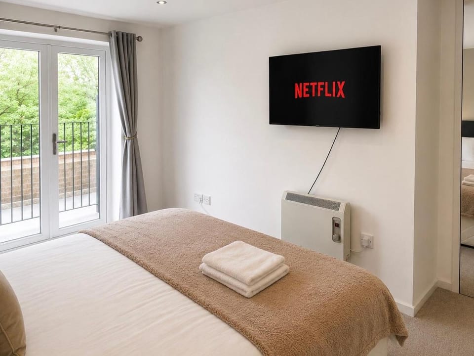 Luxury Apartment Near Chelsea & Imperial Wharf Apartment in London