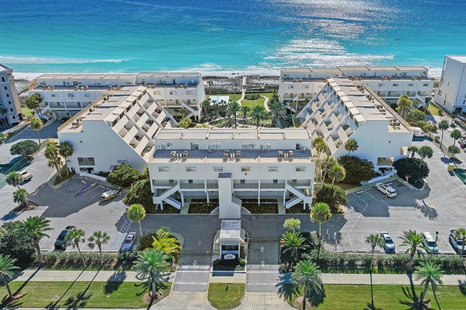 Aegean 220 House in Destin