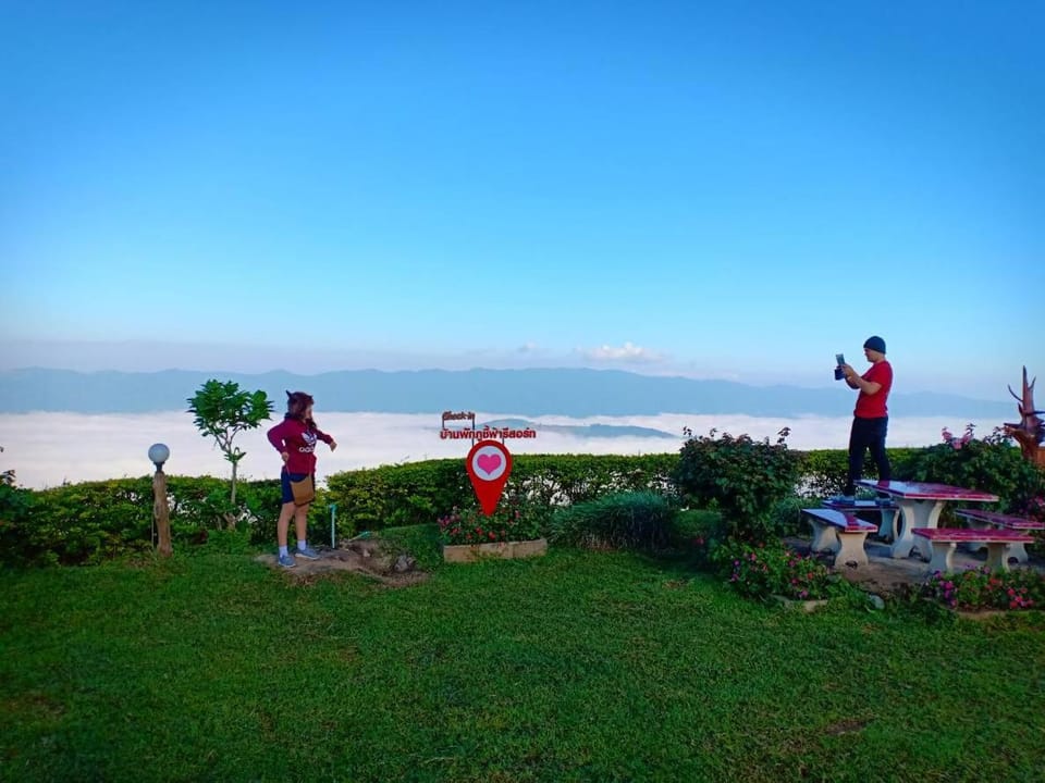 Banphakphuchifah Resort Bed and Breakfast in Thailand