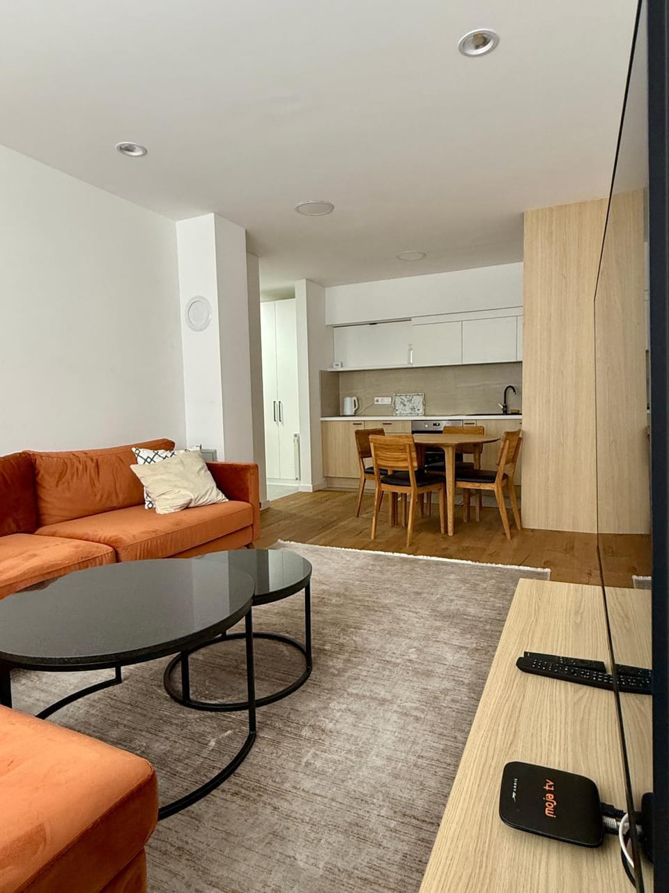 Apartman Orange Apartment in Federation of Bosnia and Herzegovina