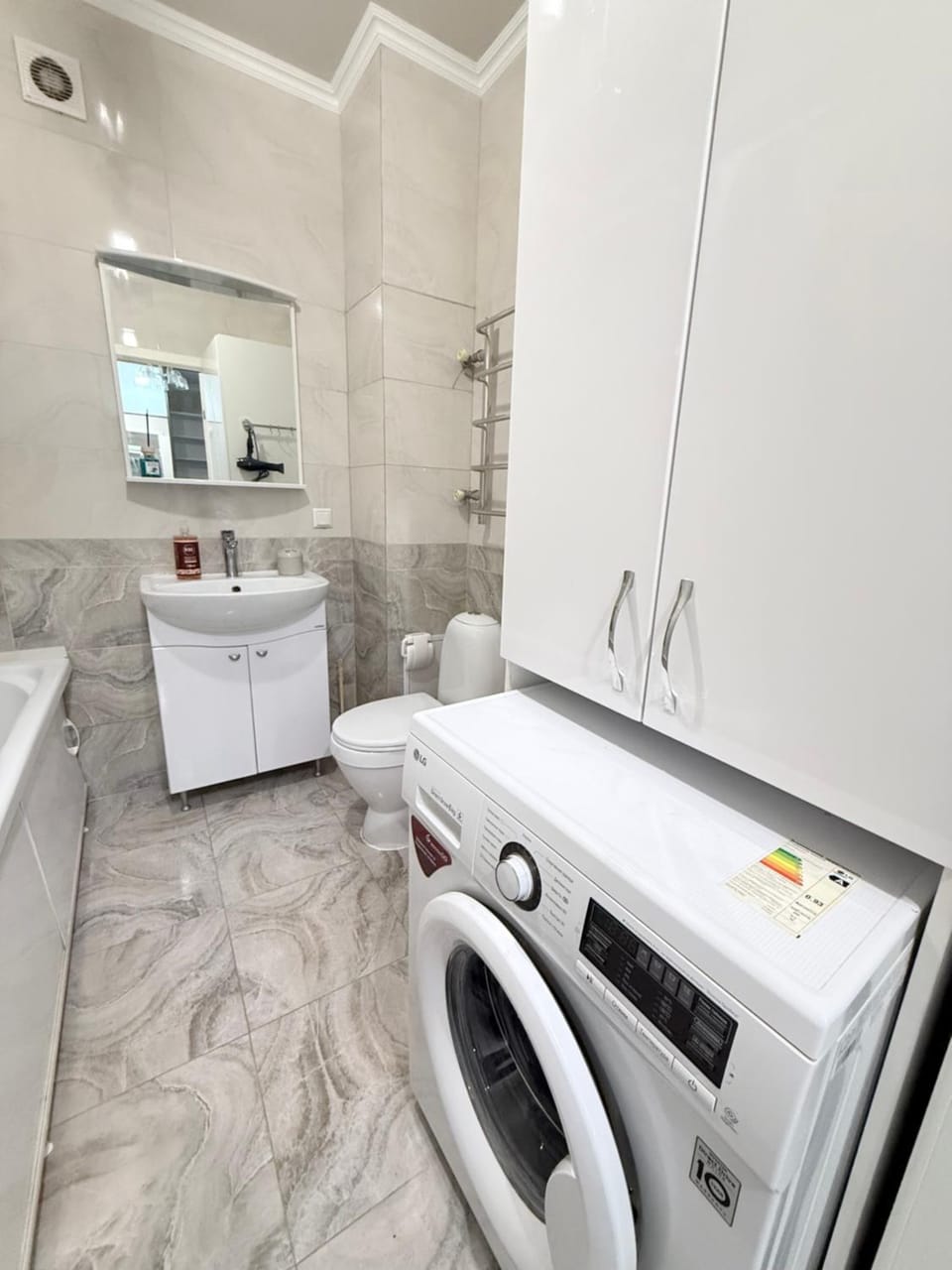 пересечение Мангилик Ел и Бухар жырау Apartment in Kazakhstan