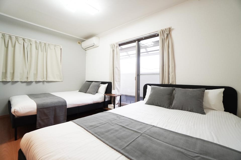 Homely House in Osaka