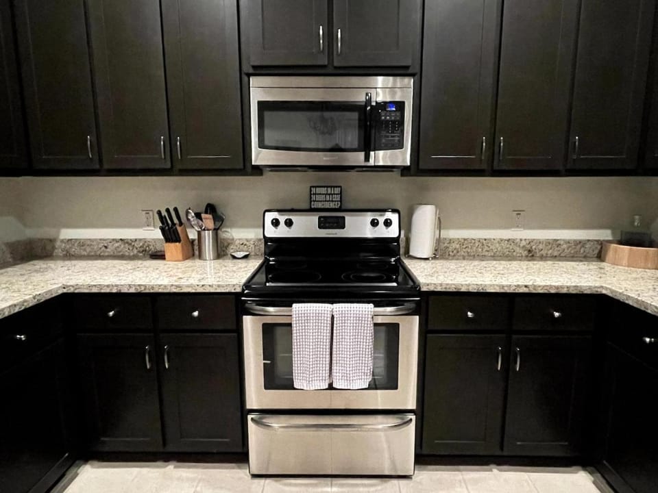 Contemporary Townhouse in McAllen House in Pharr