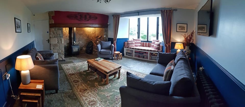 Communal lounge/ TV room, Living room, Seating area, Internal: Not applicable to any particular room