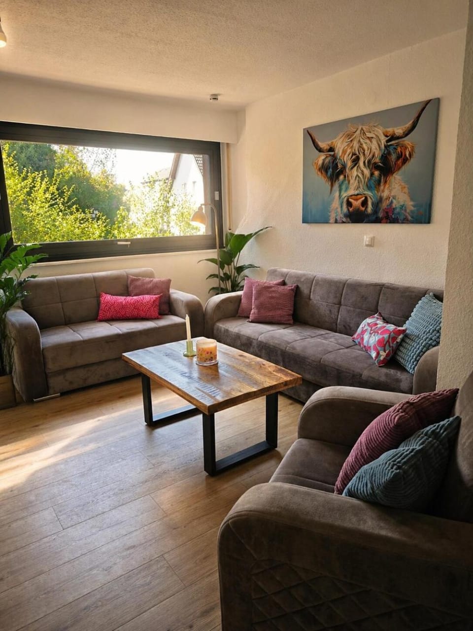 Living room, Seating area
