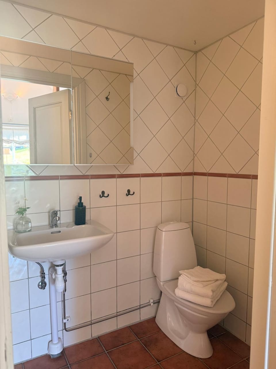Apartment in a rural location, breakfast included! Apartment in Västra Götaland County