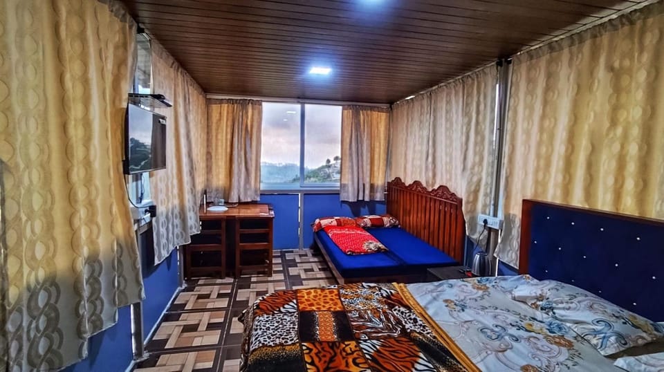 AK'S Little Heaven The Container villa Vacation rental in Kodaikanal