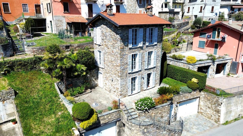 Casa Vacanza Il Casale House in Province of Lecco