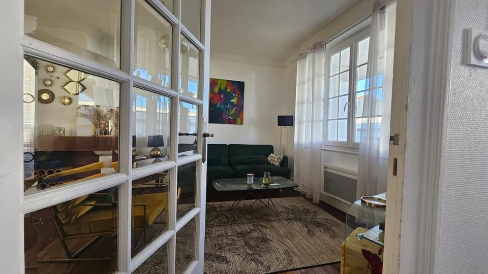 Porte rouge Apartment in Royan
