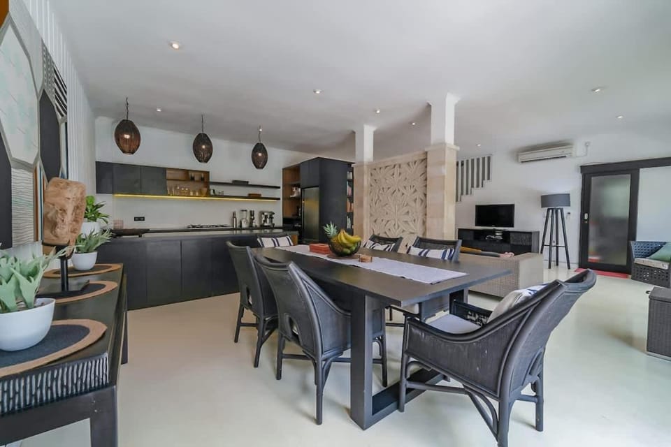 2BR villa w- private pool & patio - Villa Sands by TROPICALLY Villa in Kuta