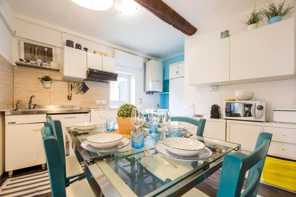 House Porticciolo Apartment in Genoa