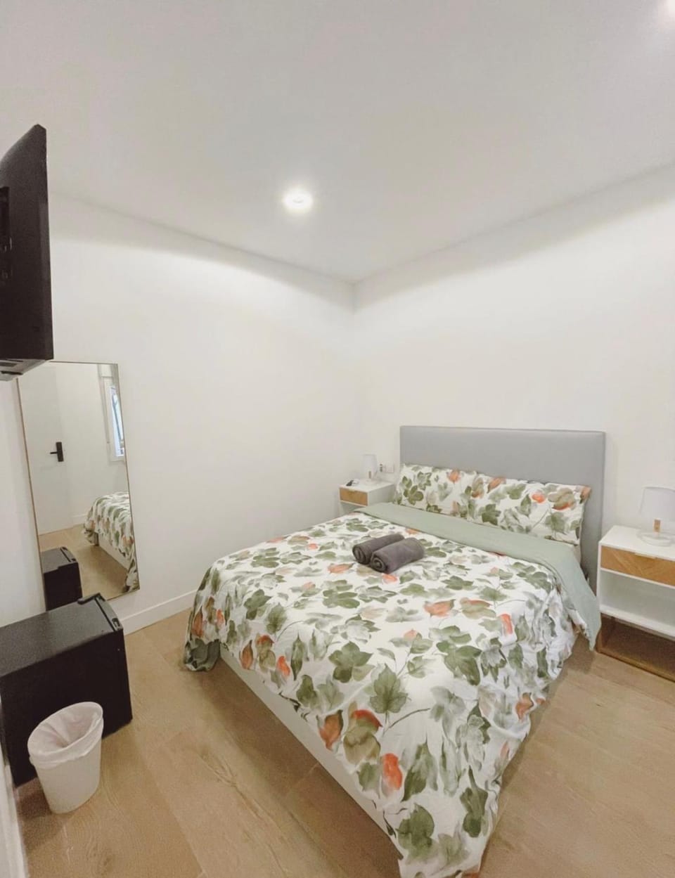Habitación en Alicante 3 Bernardo Bed and Breakfast in Alicante
